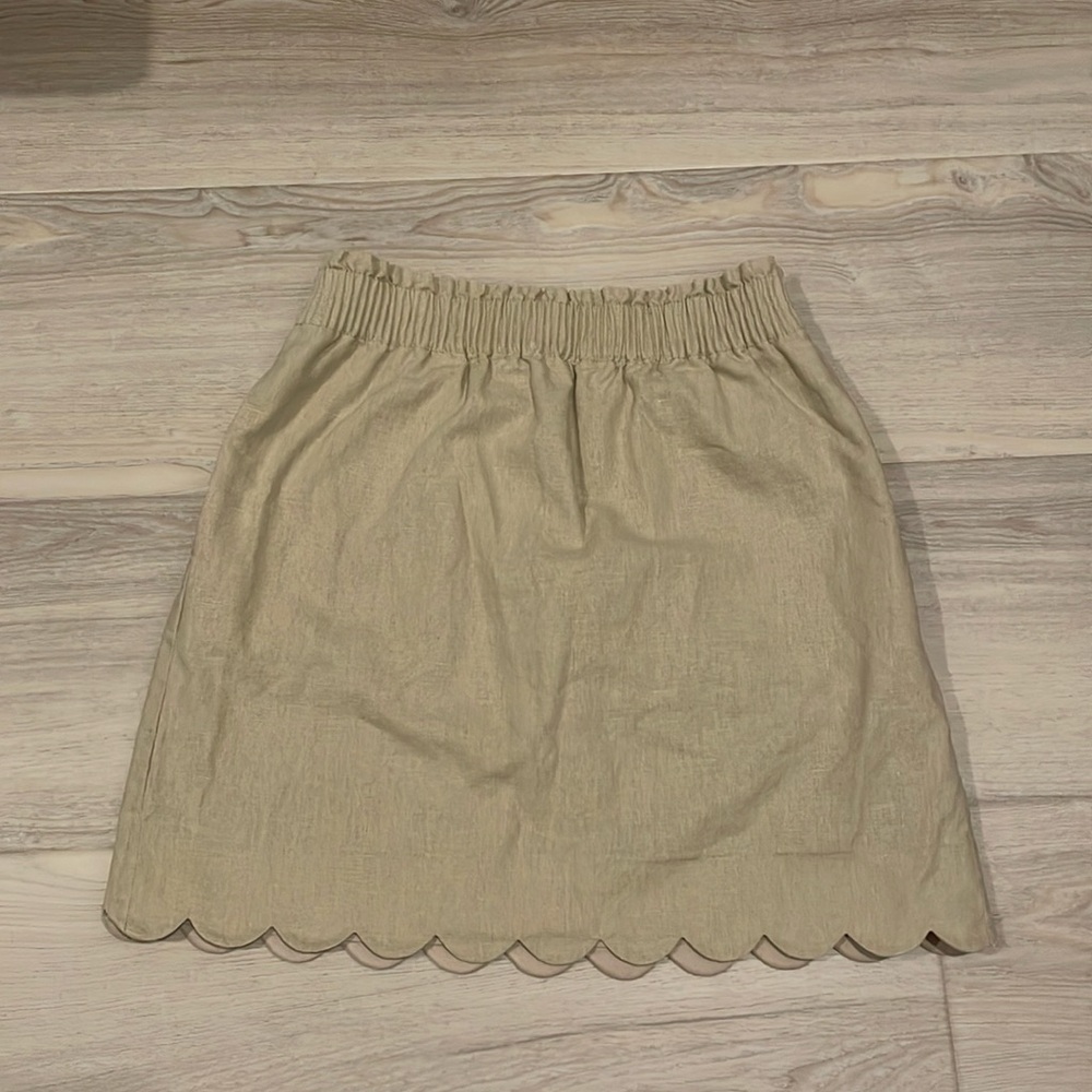 J.Crew Scalloped Skirt Tan Color Size 2
